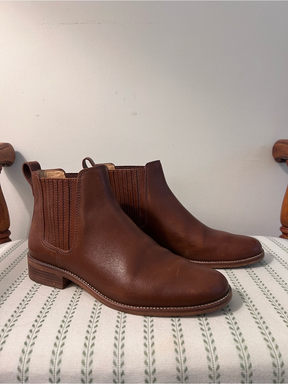 Madewell Chestnut Brown Leather Chelsea Ankle Boots